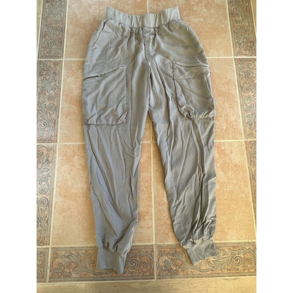 Worn once- ATM XS Tencel Joggers with Zipper Pockets‎ - Picture 2 of 9